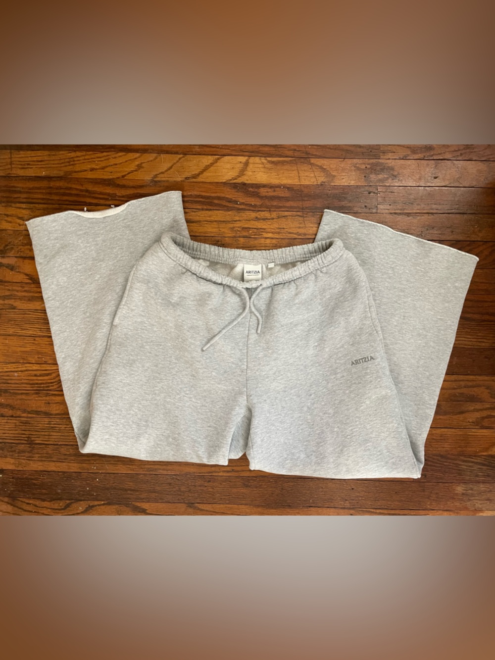Aritzia Gray Sweatpants